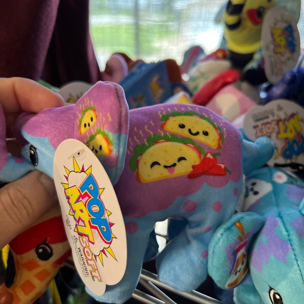 12 Pop Art elephants Lot. All different prints. 10 small,1 medium,1large.